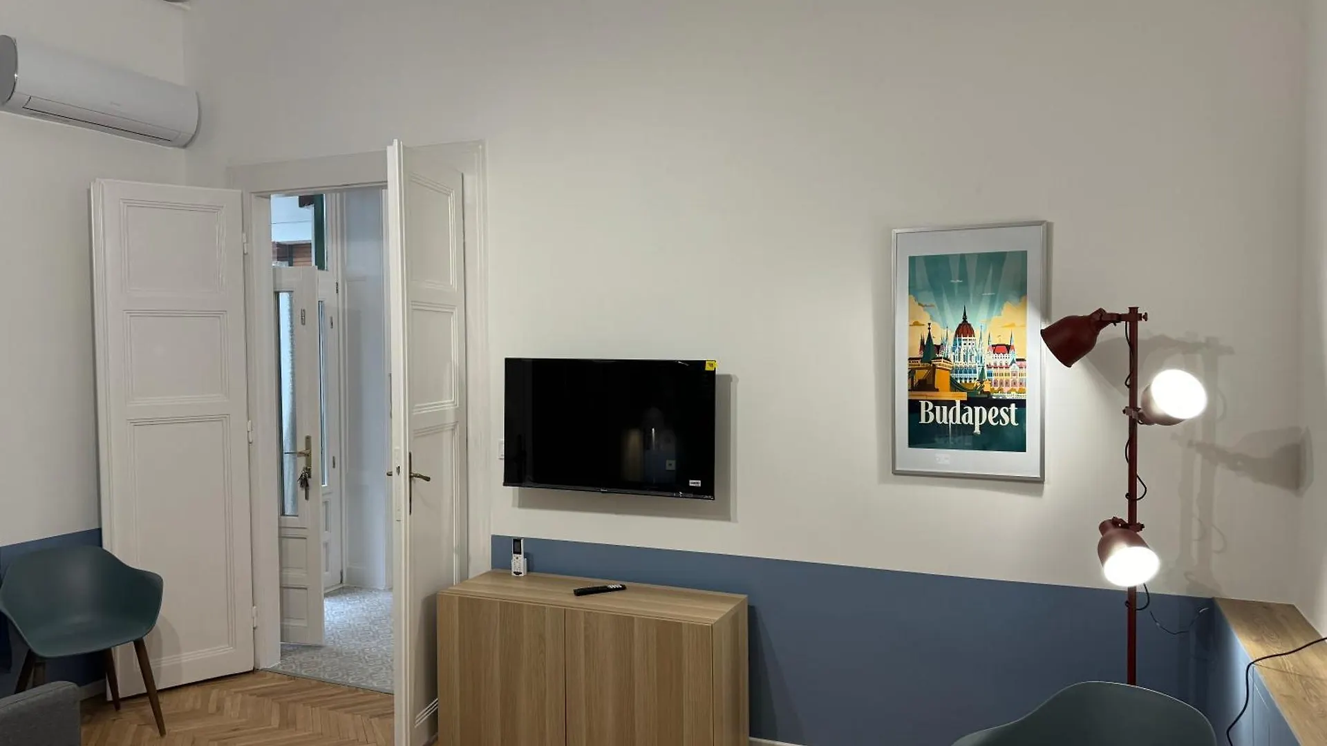 Designer Downtown Apartment Budapest Hungary