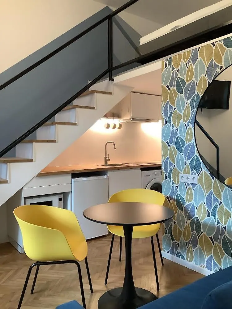 Designer Downtown Apartment ブダペスト
